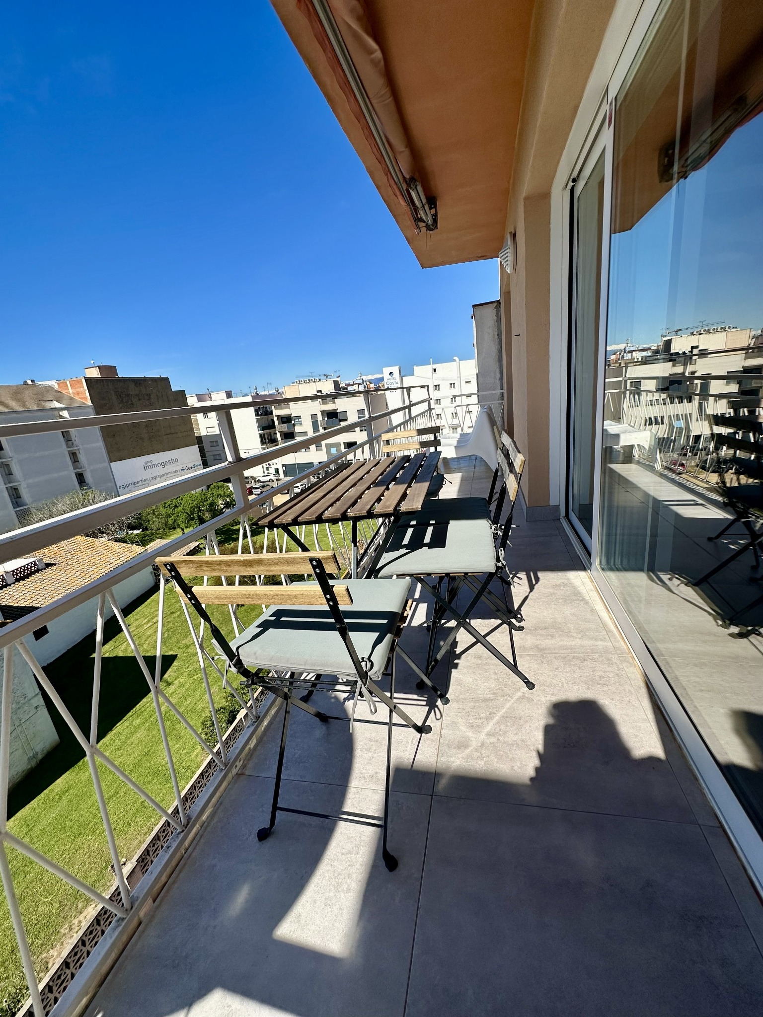 Terraza con vistas al mar